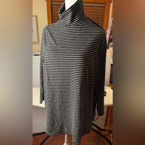 J JILL 1X Black/White Striped Turtleneck Top